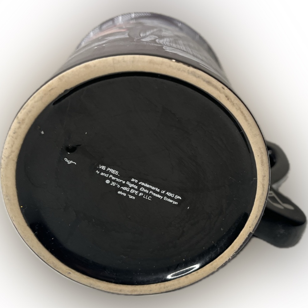 Elvis Presley Mug from Graceland - Picture 6 of 6